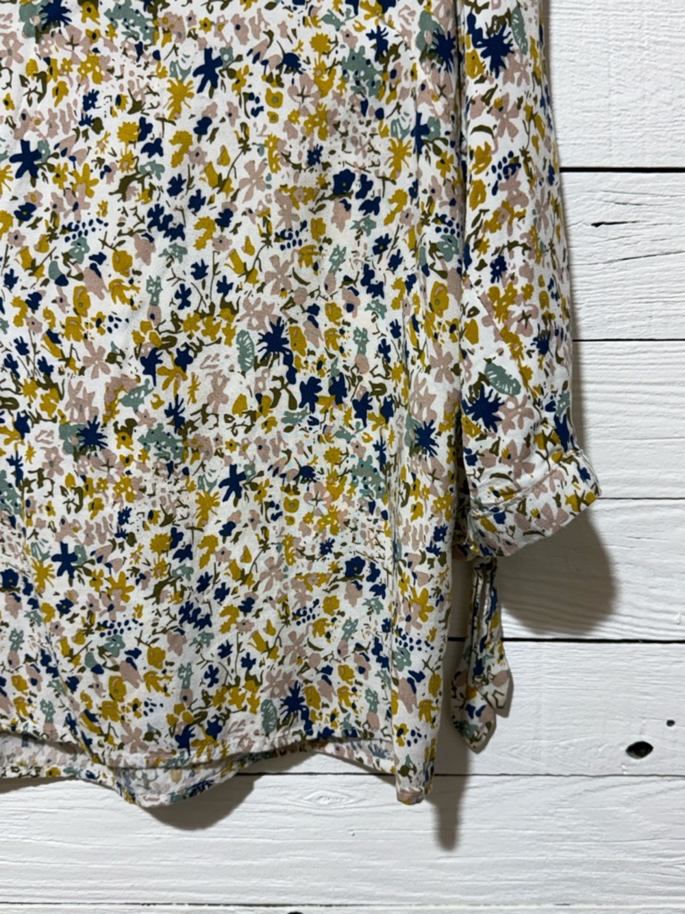 Lightweight Floral V-Neck Blouse - White Multi Colored Xsmall tops - Picture 3 of 6